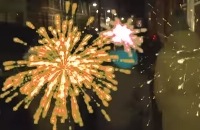 Nieuwjaar - Jeugdjournaal - Dwars, kinderen balen van vuurwerk